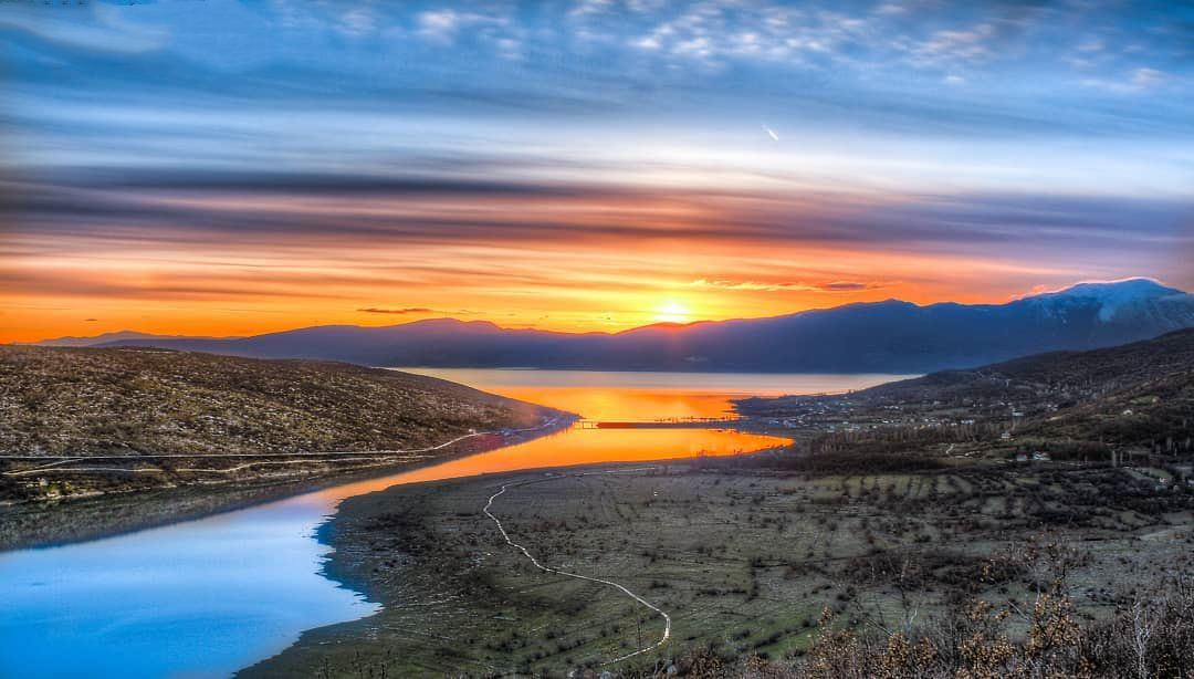 Buško Blato (Buško jezero)