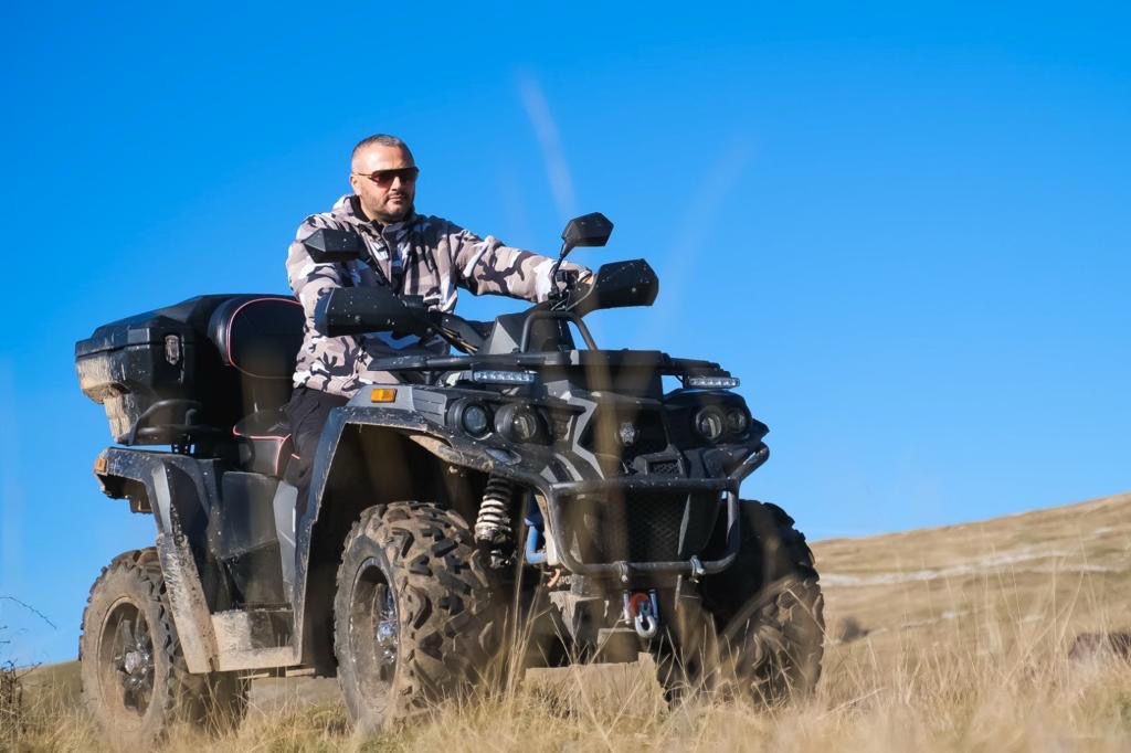 Off-Road Exploration & Farewell Moments